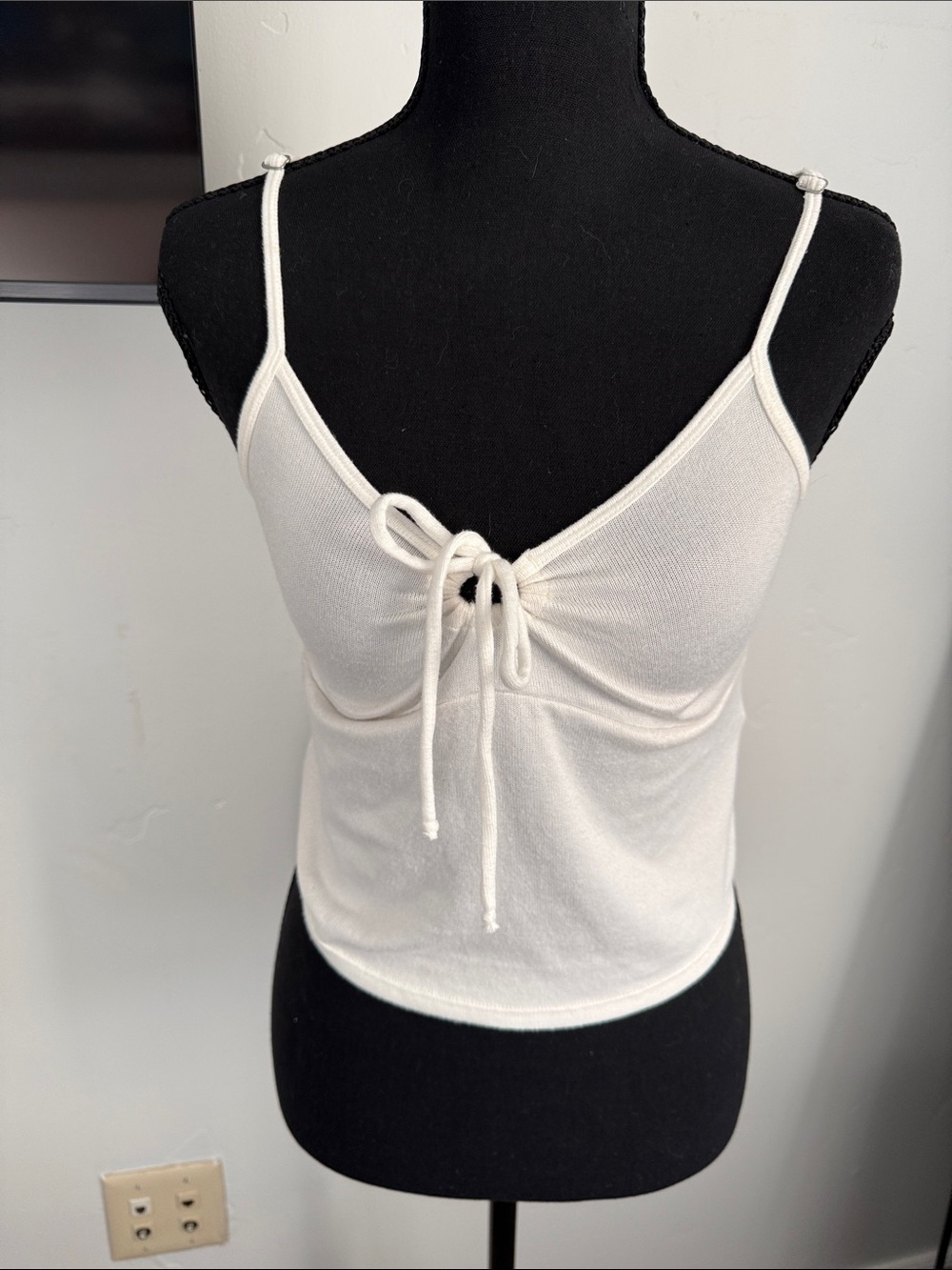 New Gilly Hicks White Tie-Front Spaghetti Strap Cami